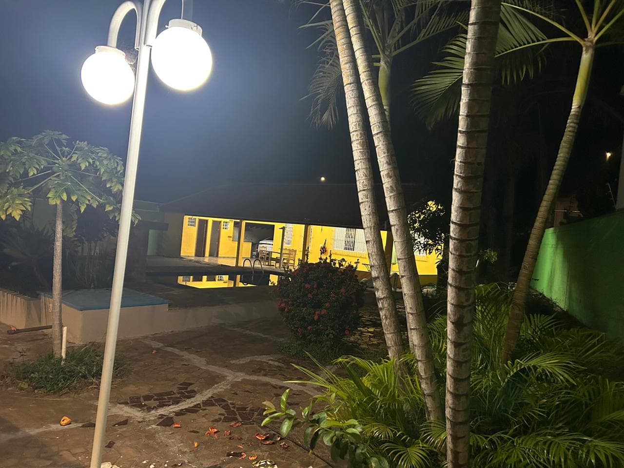 Chácara com piscina e área de lazer completa — foto 7