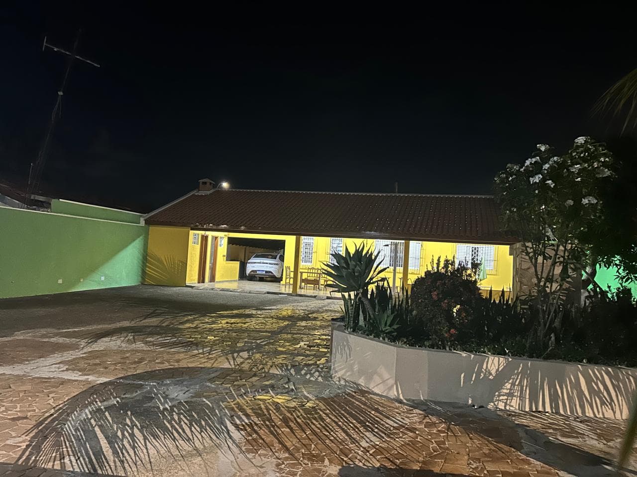 Chácara com piscina e área de lazer completa — foto 14